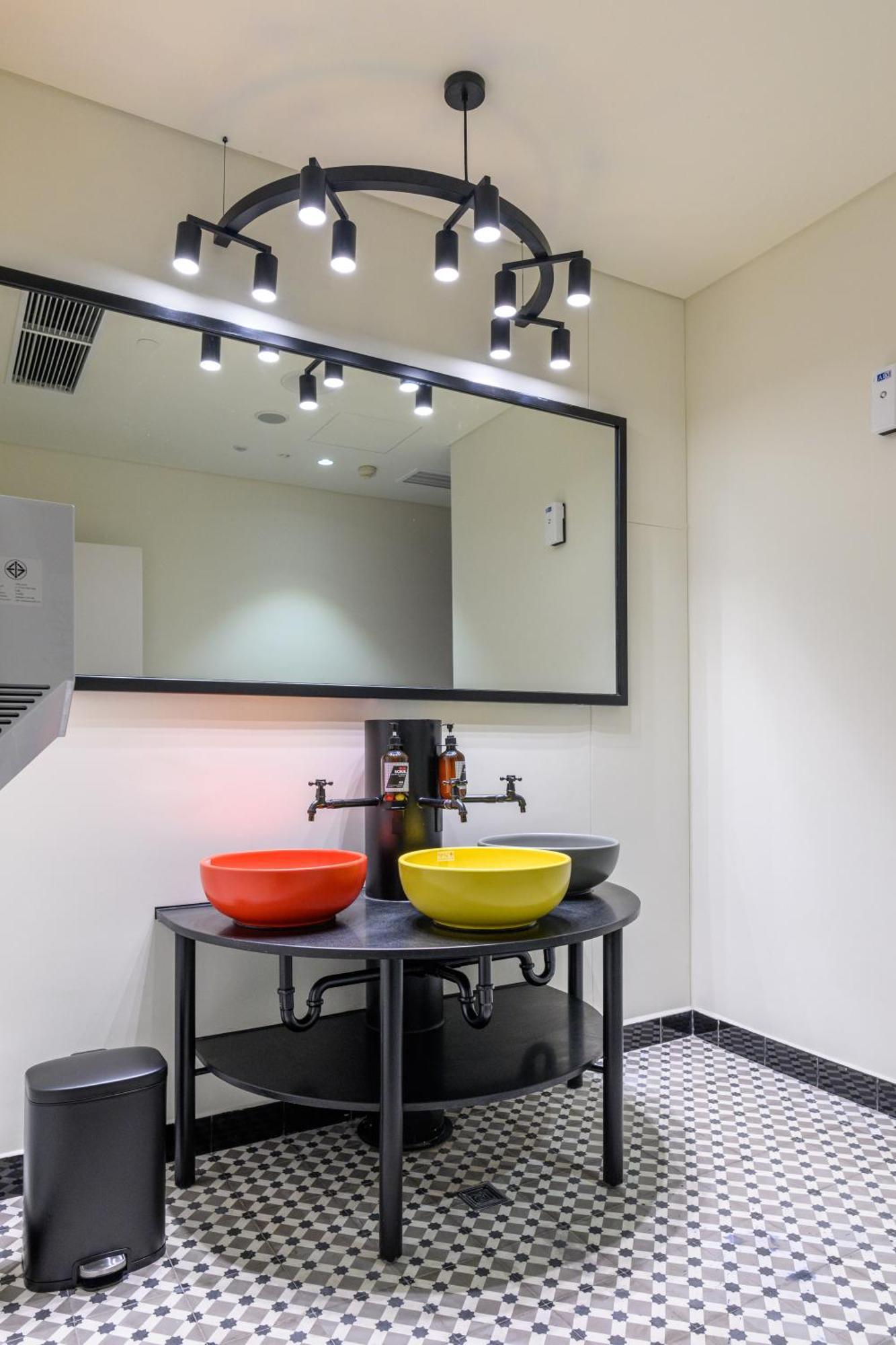 Wink Hotel Can Tho Ninh Kieu Wharf - 24Hrs Stay & Rooftop Pool Bar Dış mekan fotoğraf